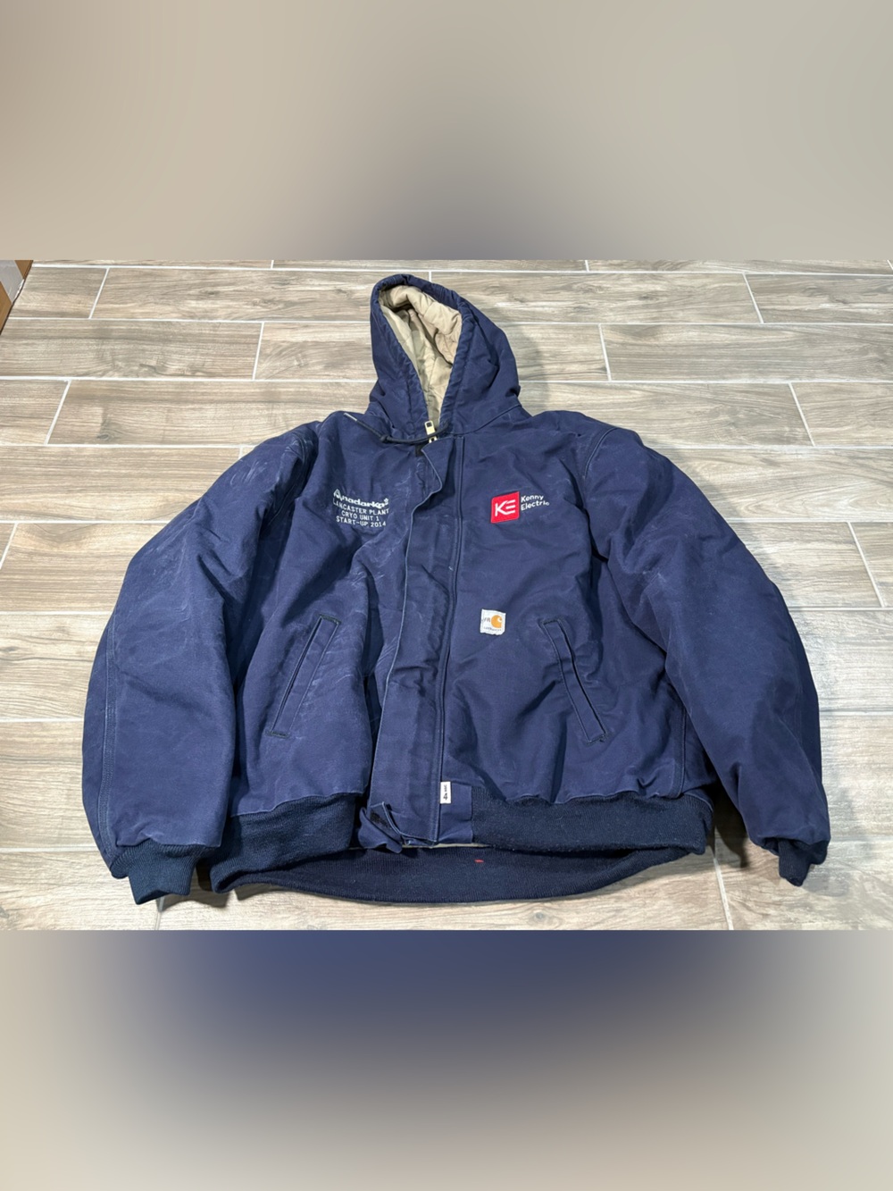 Carhartt FR Hooded Quilted Jacket Coat Medium FRJ184 DNY Blue Flame Resistant